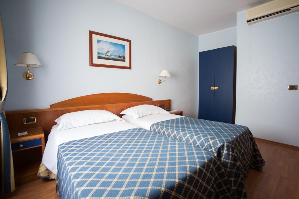 Hotel Levante Fossacesia Ngoại thất bức ảnh